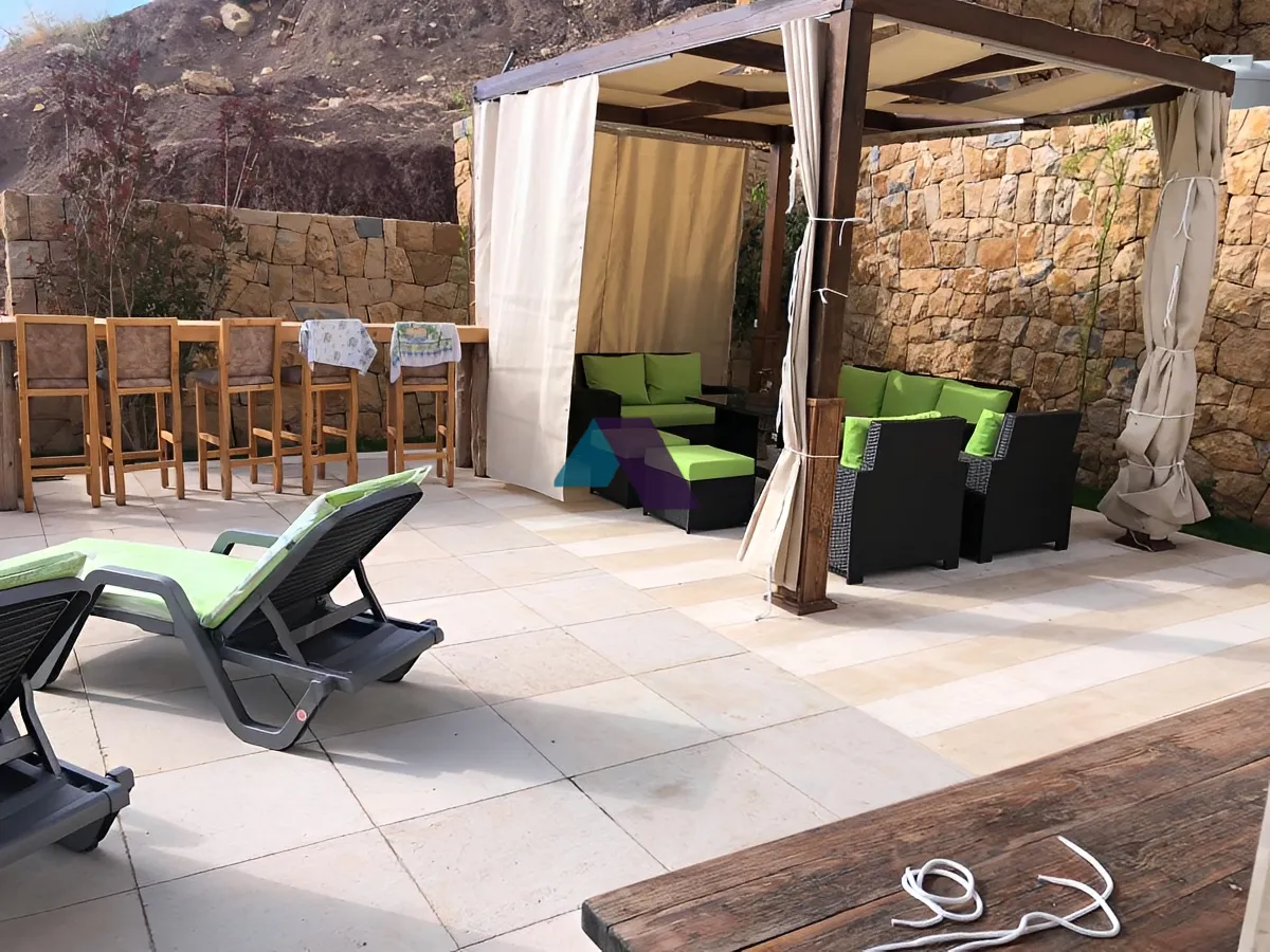 Chalet for sale in Faraiya - 2 bed, 3 bath
