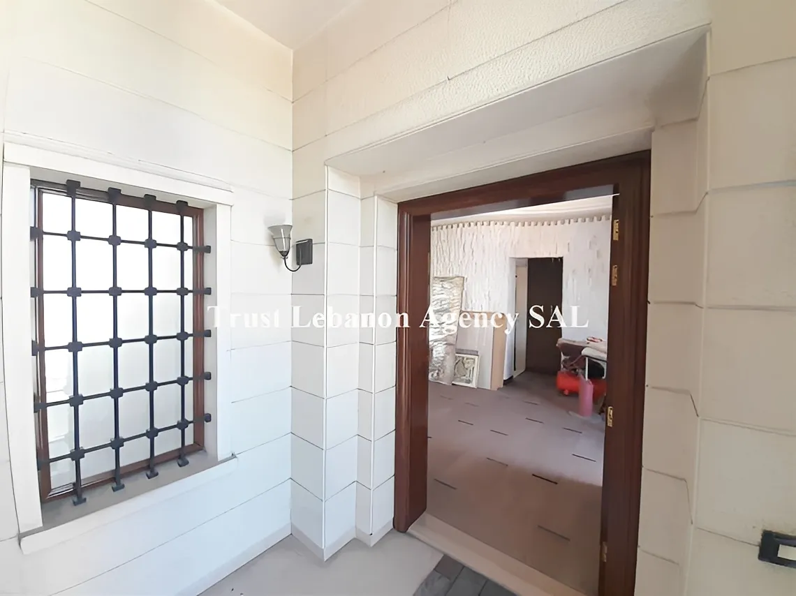 Office for sale in Metn, Mkalles