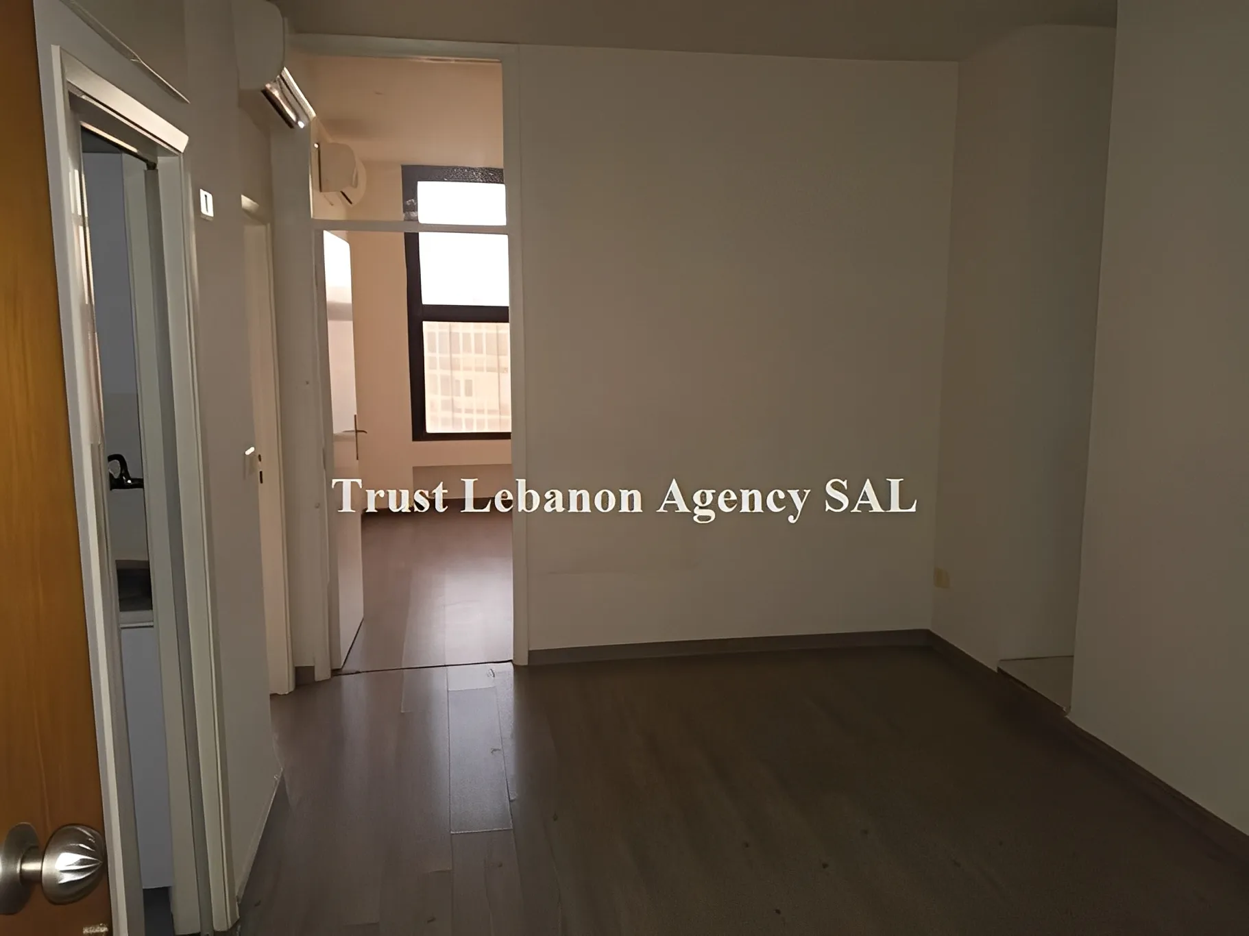 Office for rent in Baabda, Hazmieh