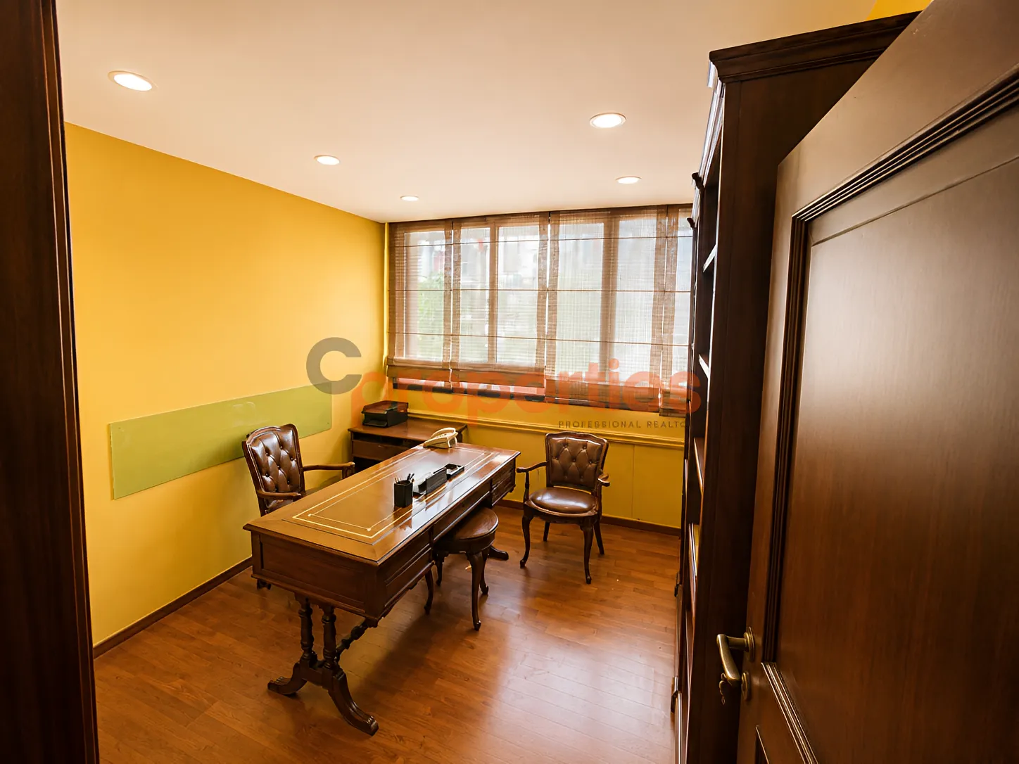 Office for Rent in Gemmayzeh