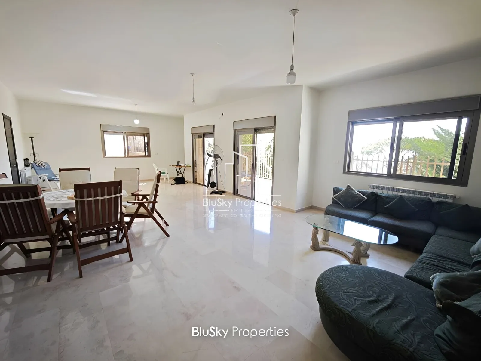 Apartment for Sale in Ain Saade