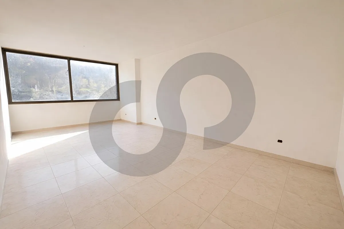 Apartment for Sale in Mazraat Yachoua, Lebanon - 2 bed, 2 bath