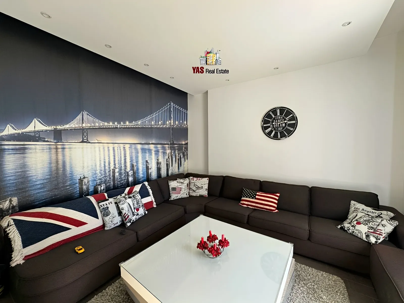 Apartment for Sale in Ballouneh - 4 bed, 4 bath