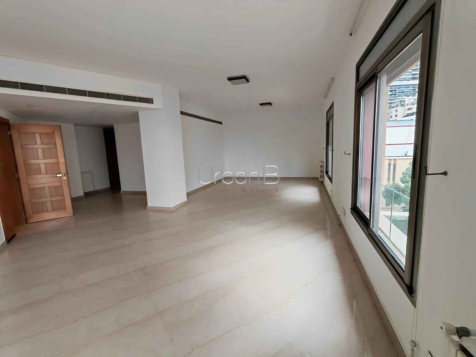 Apartment for Rent in Mar Meter, Achrafieh, Beirut - 3 bed, 5 bath