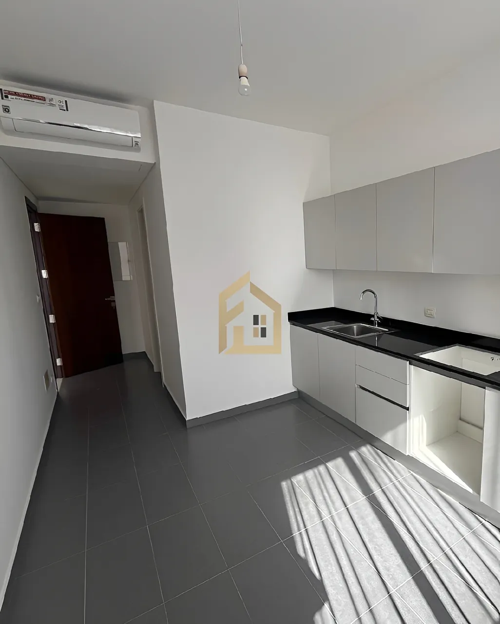 Apartment for rent in Sakiet El Janzeer, Bayrut, Lebanon