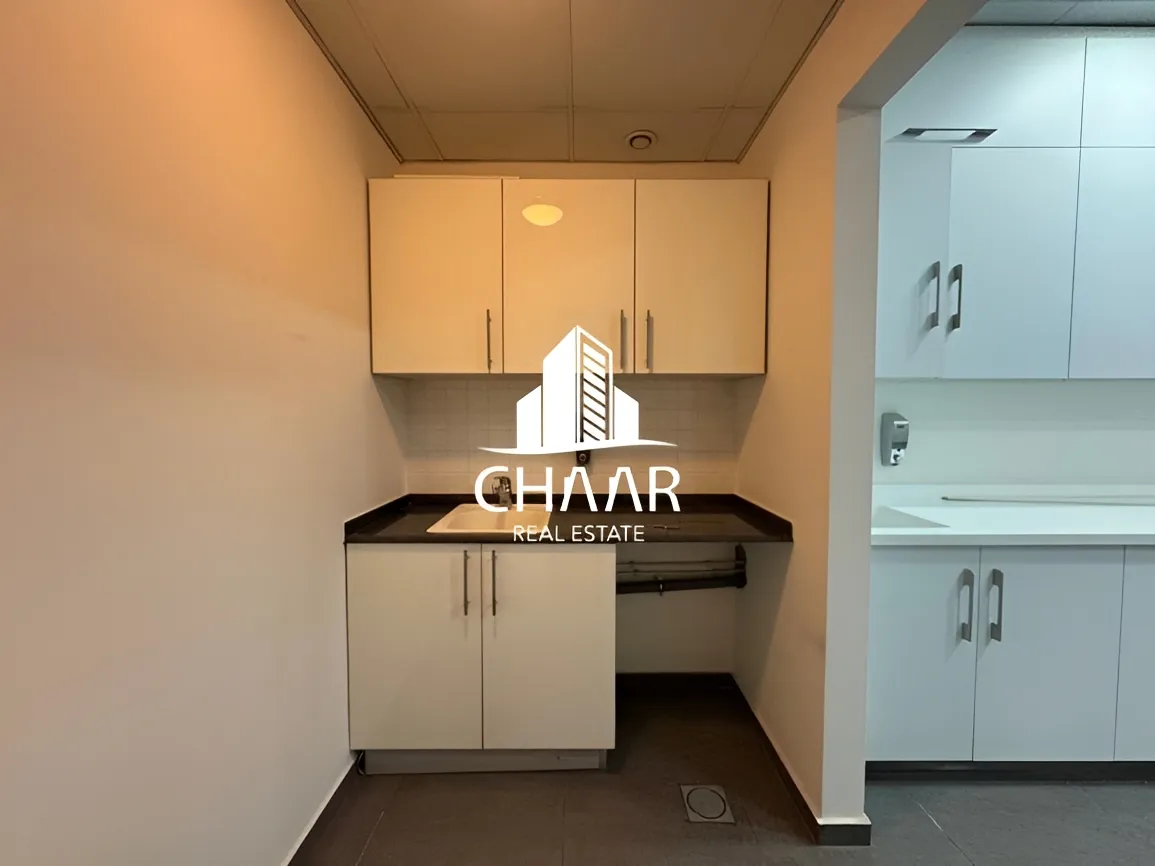 Apartment for sale in Sakiet El Janzeer, Bayrut, Lebanon