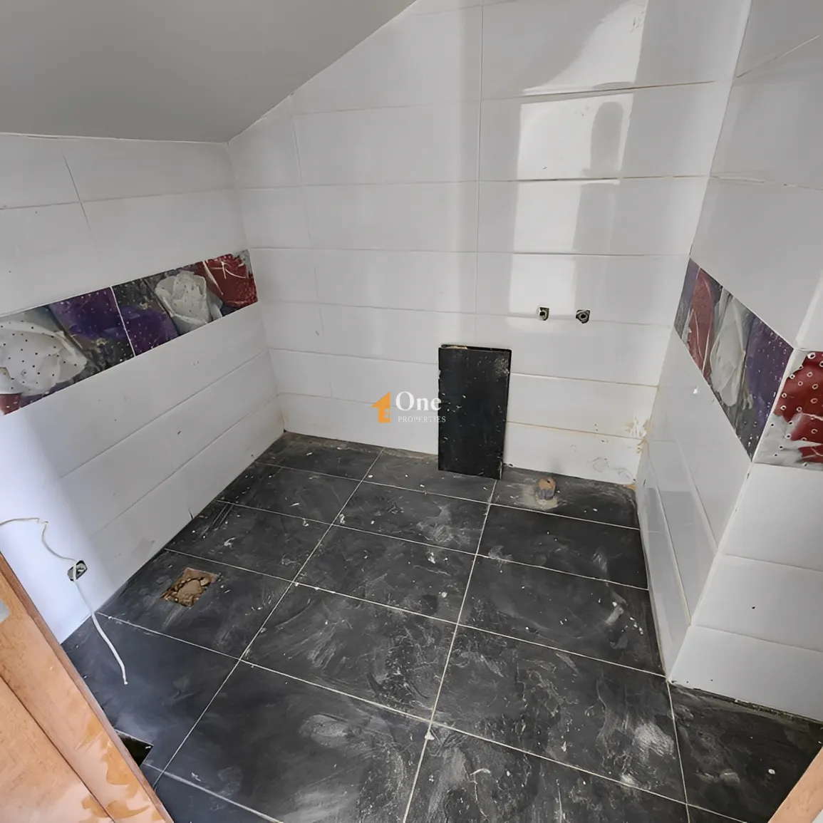 Triplex for Sale in Adma w Dafnah, Lebanon