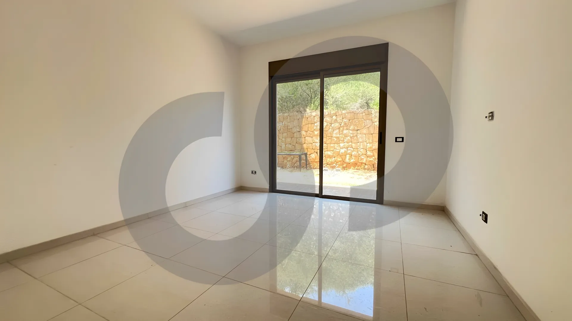 Apartment for Sale in Mtaileb