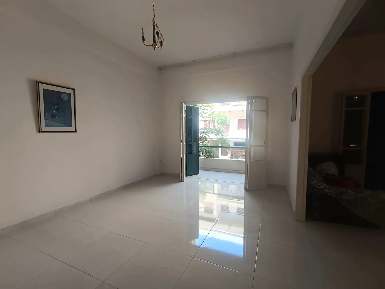 Apartment for Sale in Forn el Chebbak