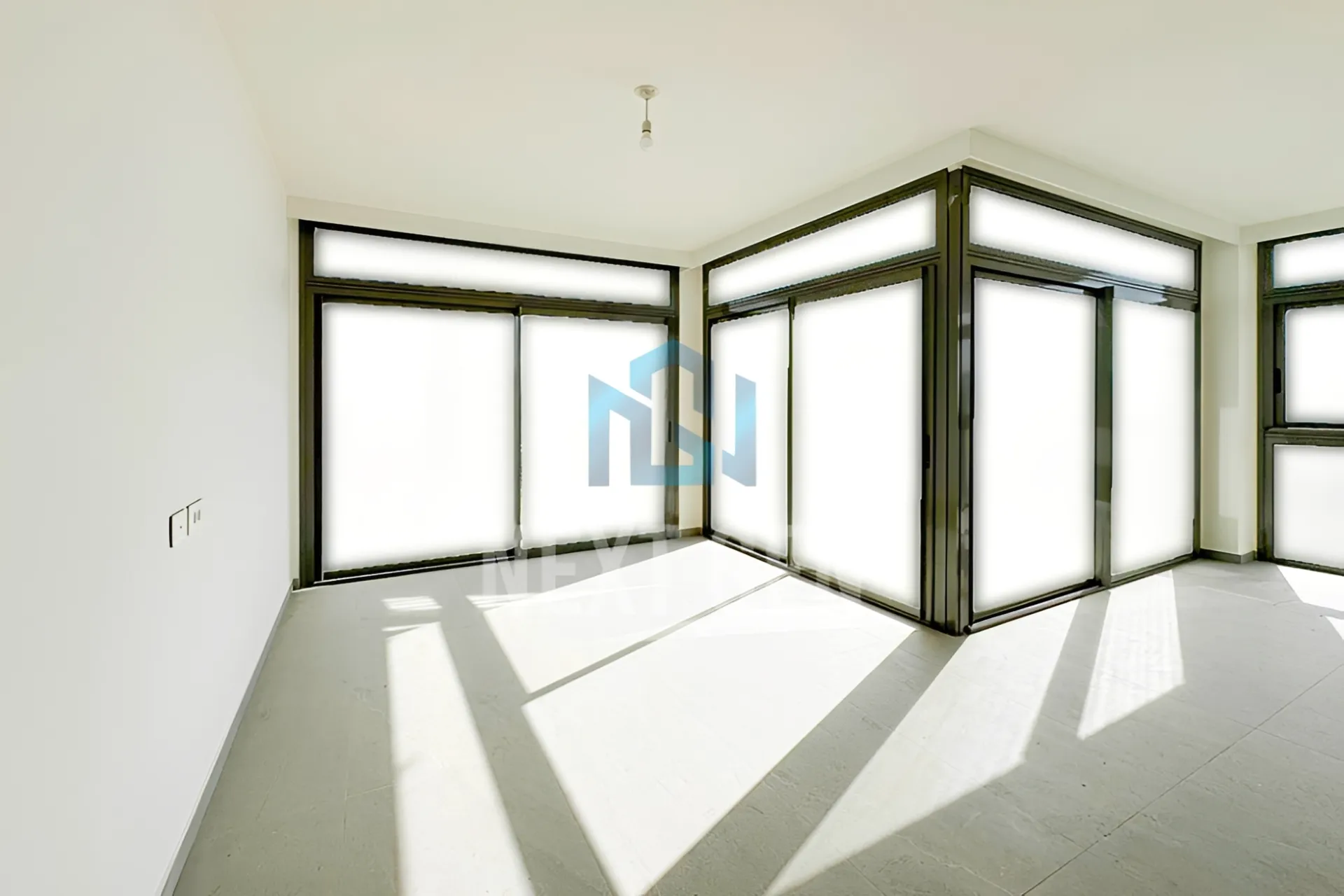 Apartment for rent in Achrafieh, Beirut, Lebanon - 2 bed, 3 bath