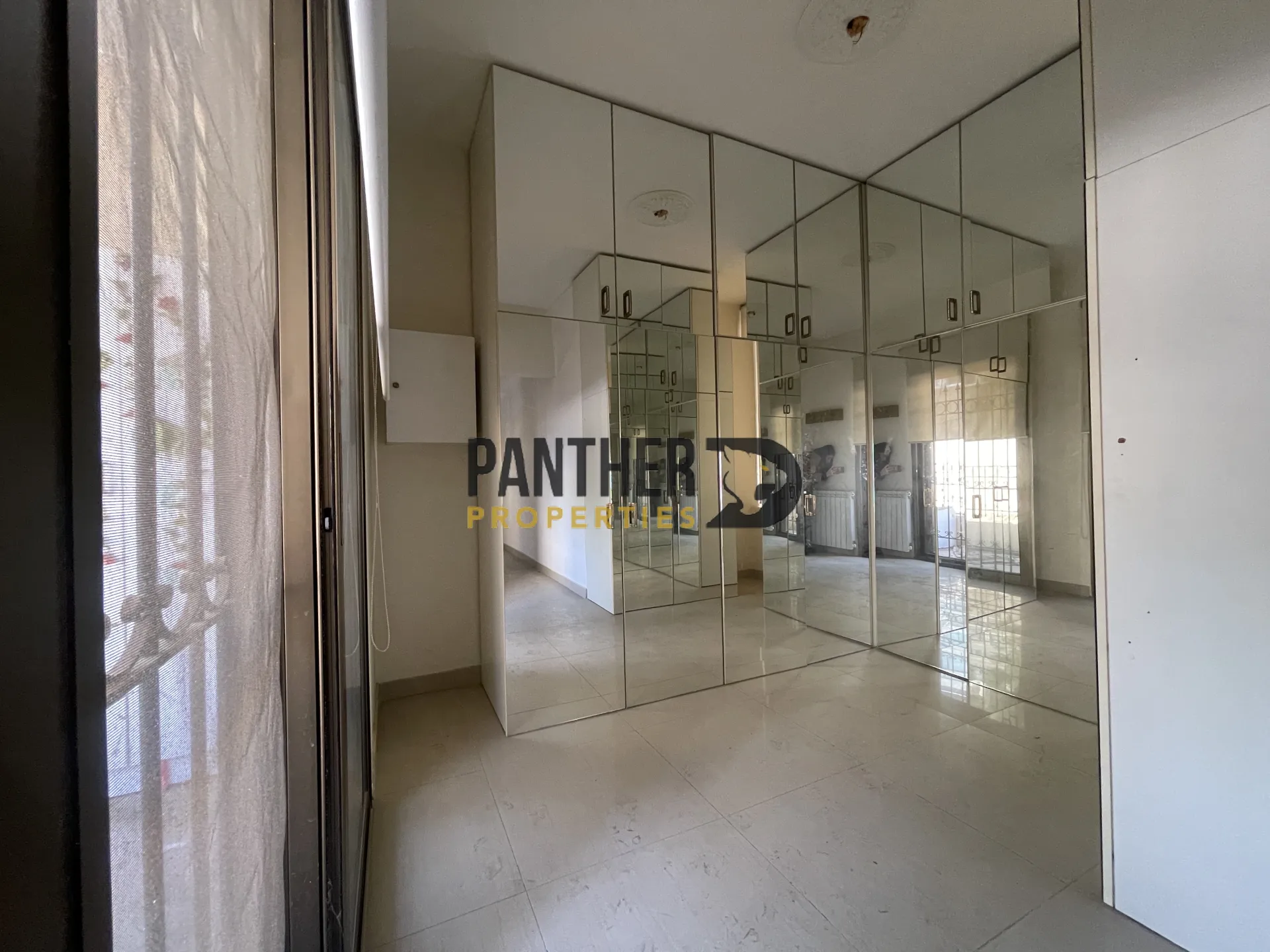 Apartment for sale in Adma w dafnah
