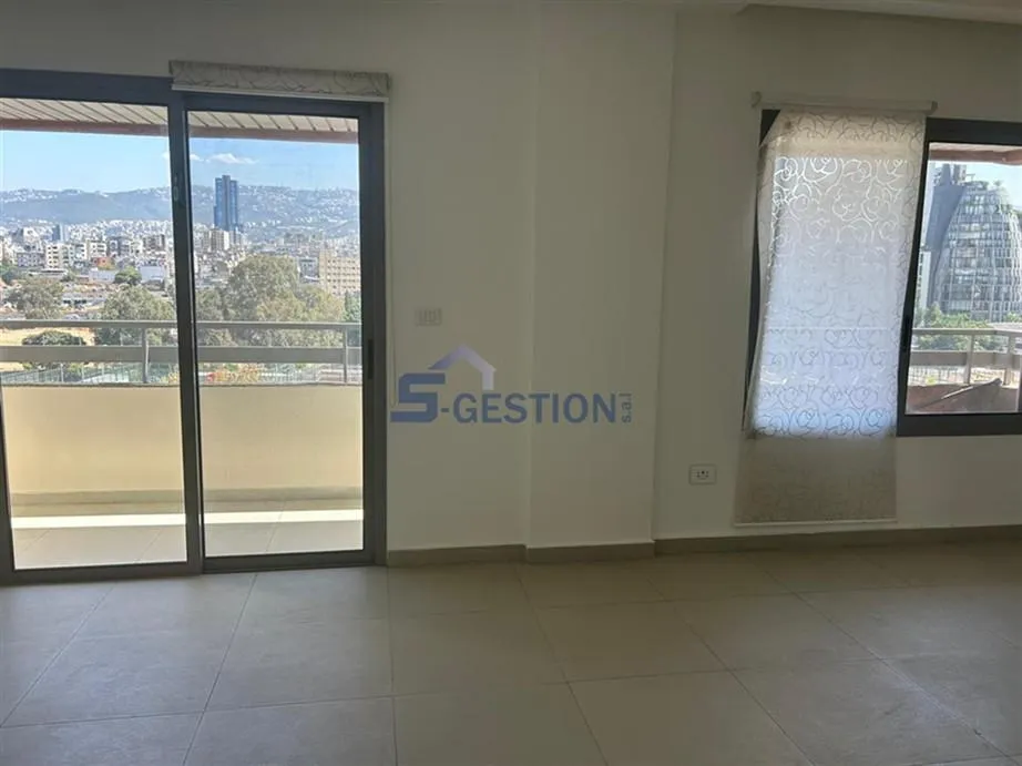 Apartment for Sale in Achrafieh - 3 bed, 3 bath