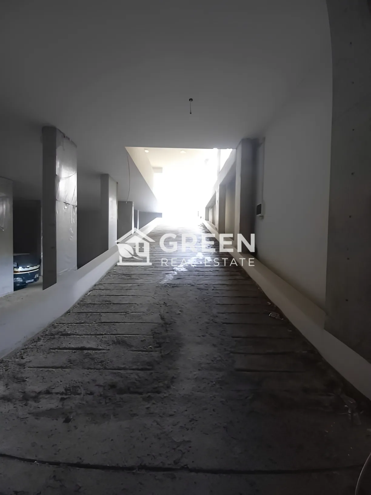 Warehouse for rent in Sabtieh، baouchriyeh, lebanon