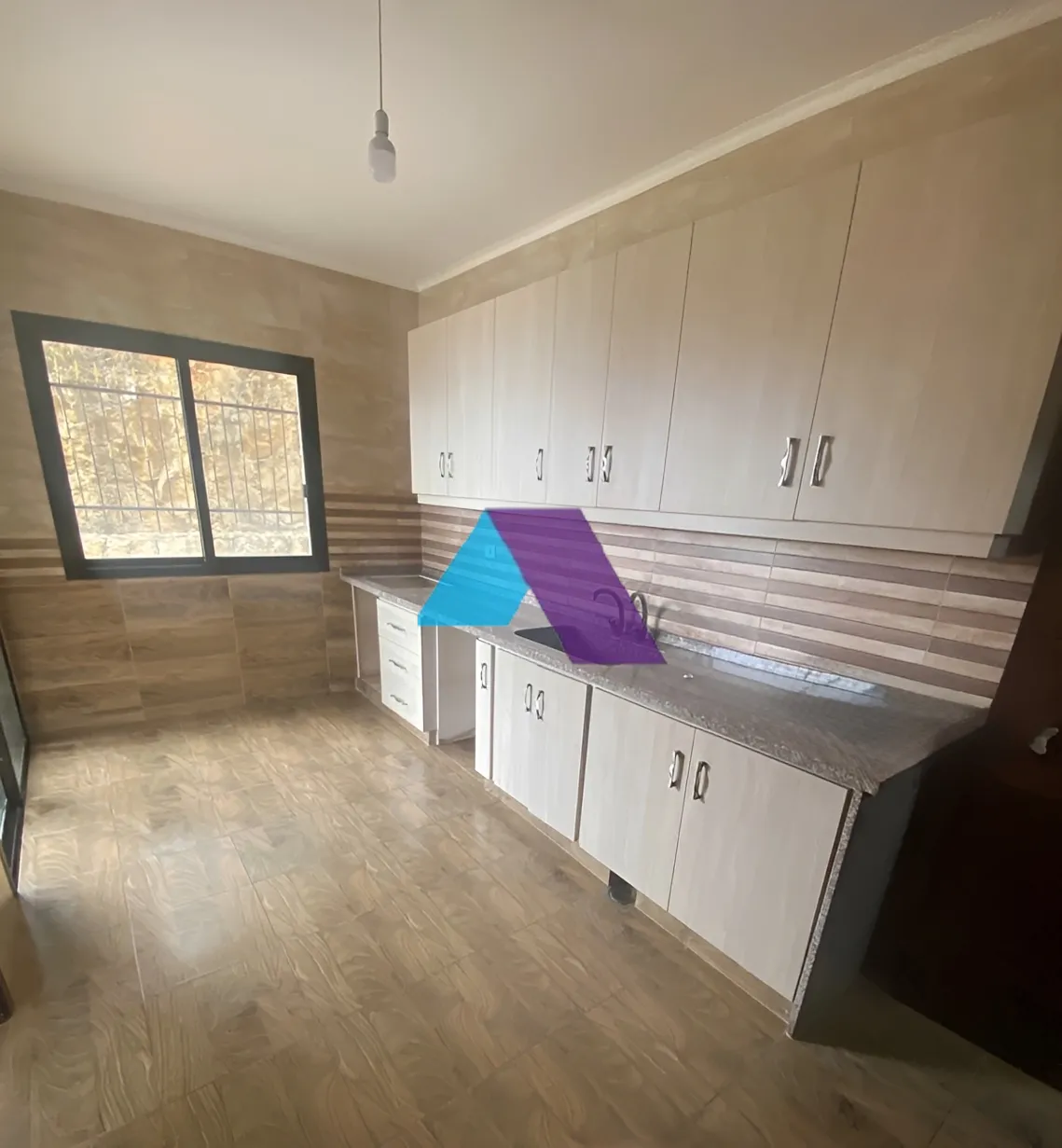 Apartment for rent in Halat