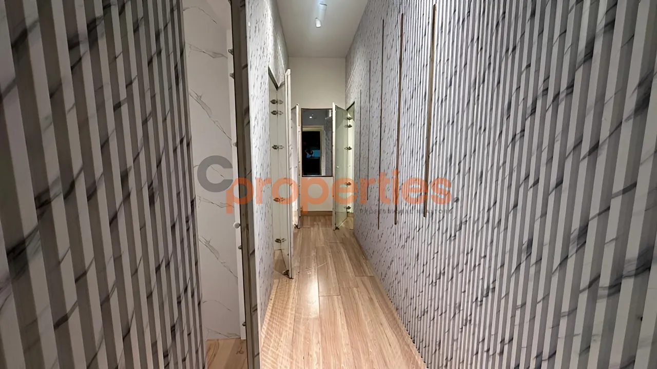 Office for Rent in Manara