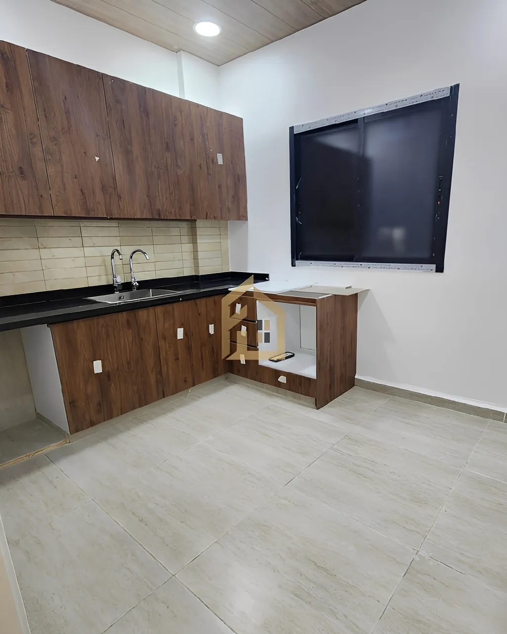 Apartment for Sale in Baouchriyeh, Lebanon - 2 bed, 1 bath