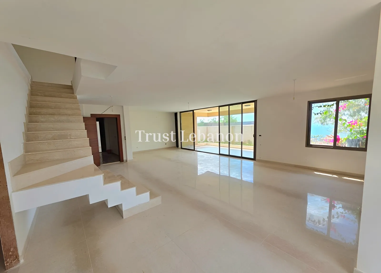 Duplex for sale in Kfar Hbab, Lebanon