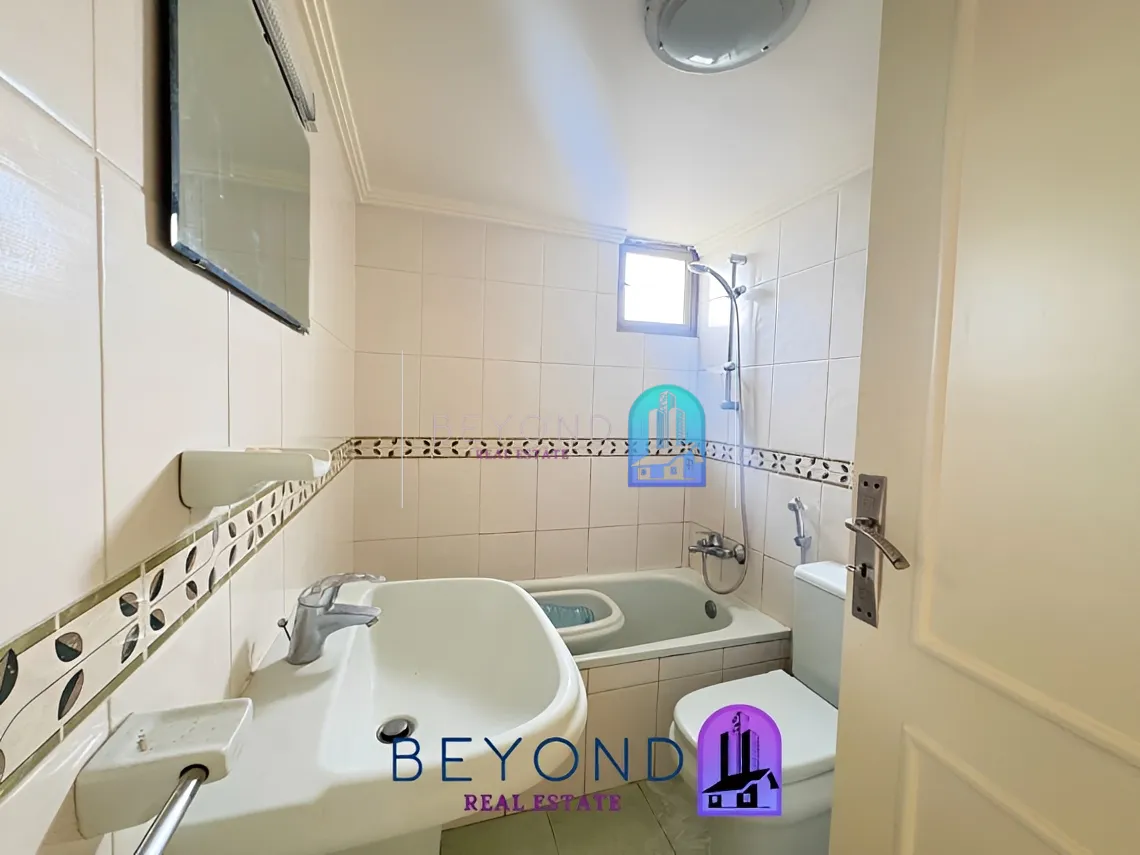 Apartment for rent in Sakiet El Janzeer, Bayrut, Lebanon