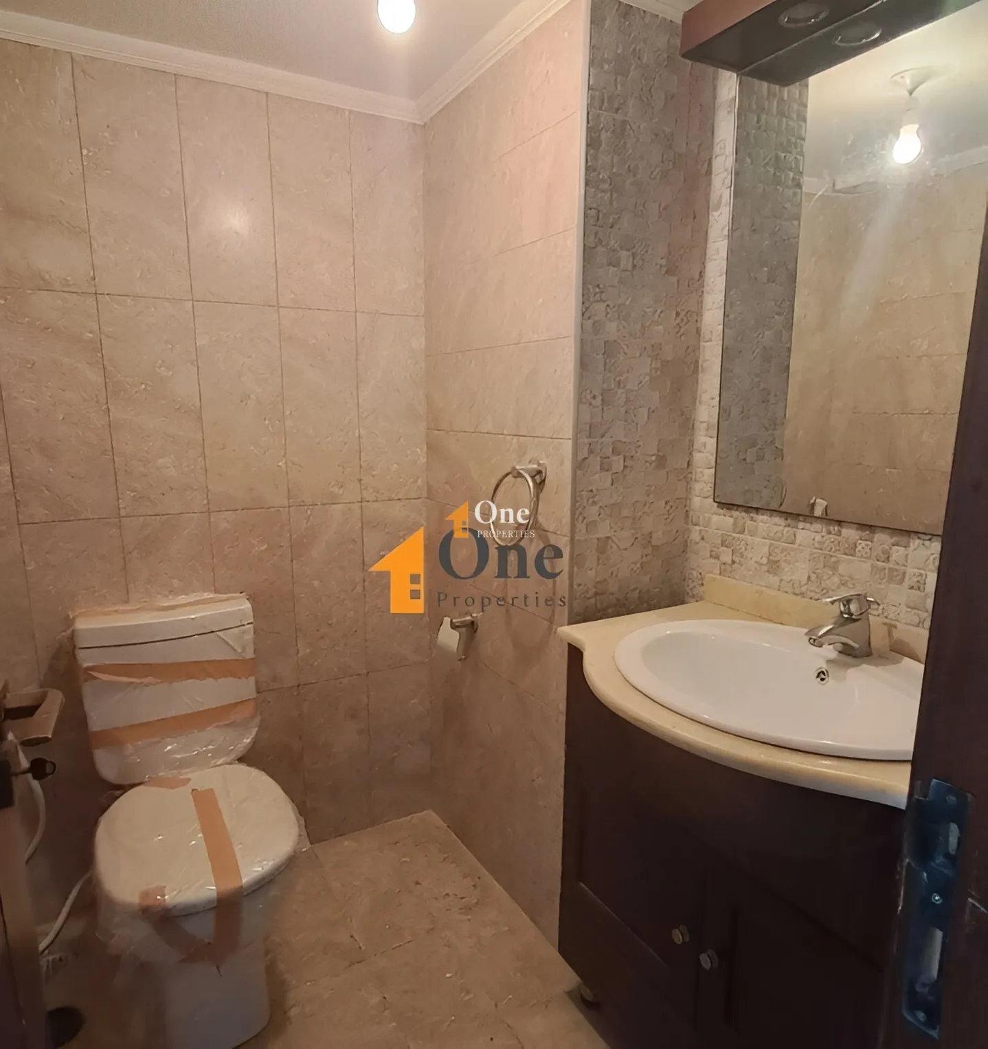 Apartment for sale in Haret Sakher, Lebanon