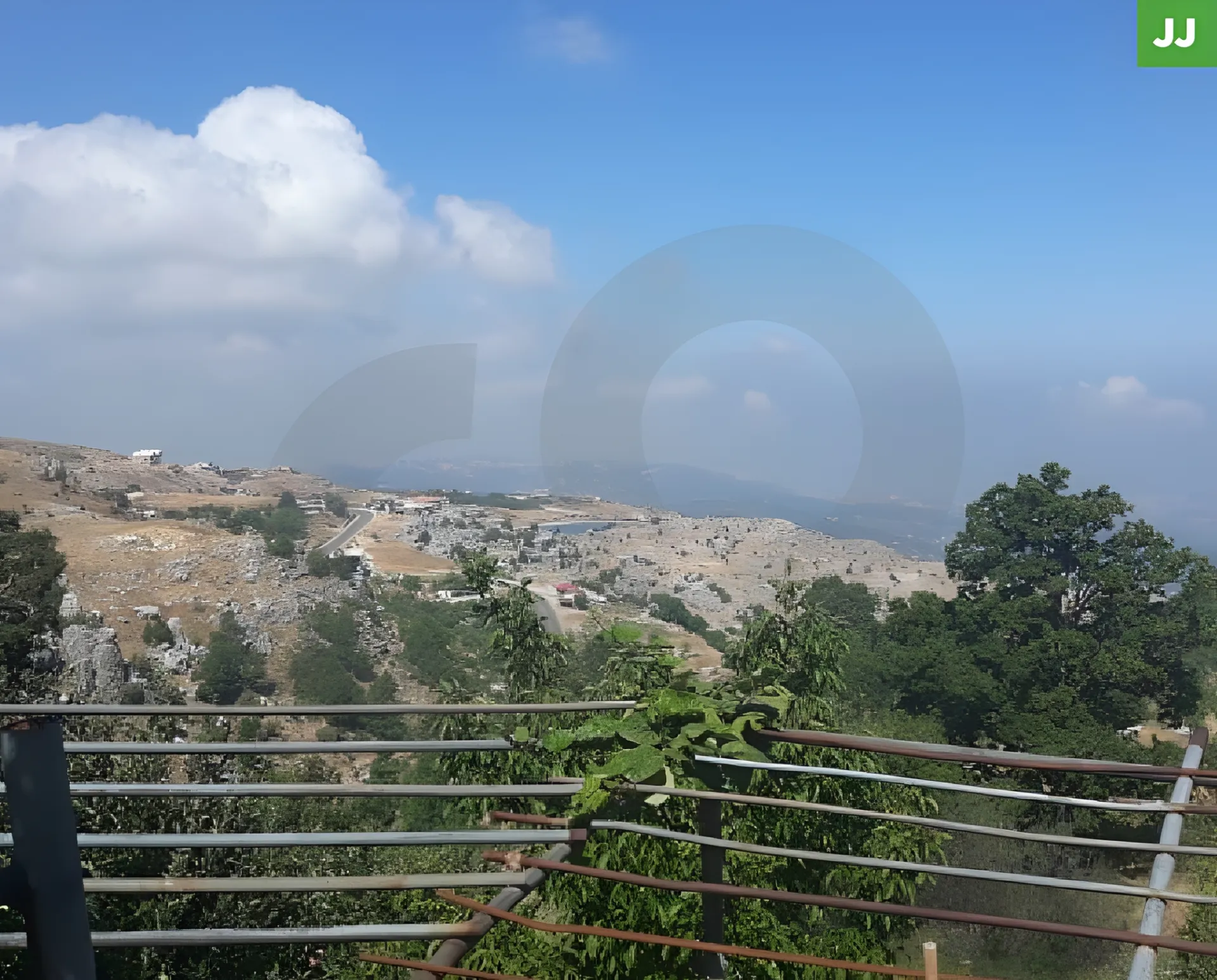 Land for Sale in Zaarour