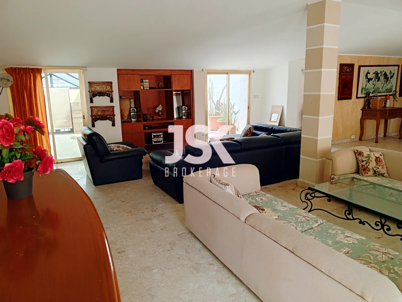 Apartment for Sale in Kaslik - 3 bed, 3 bath