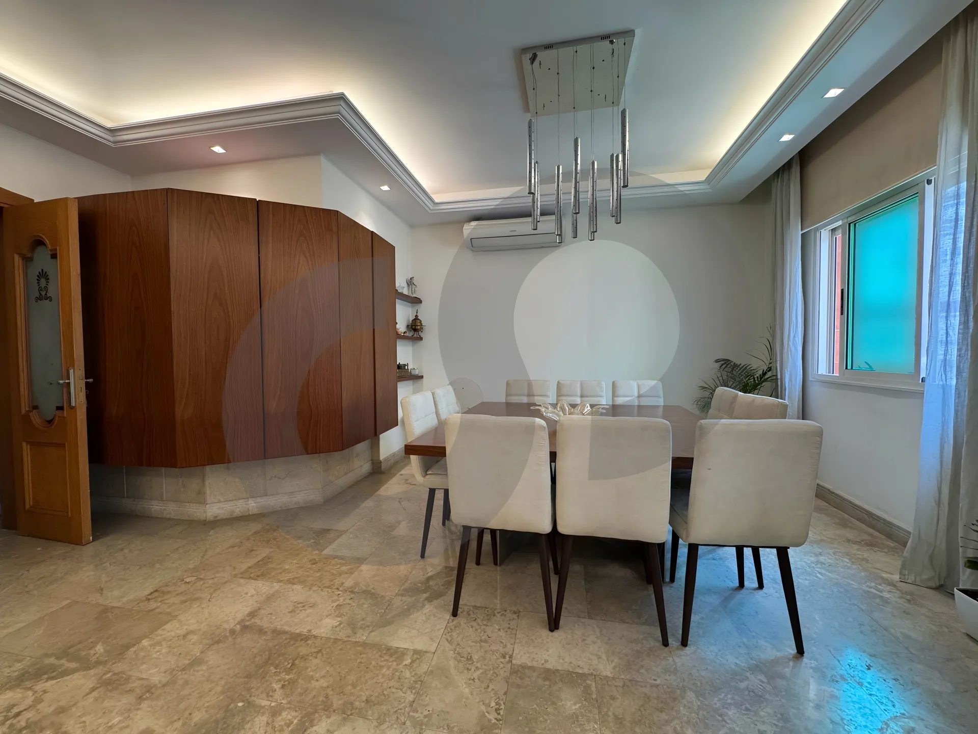 Building for Sale in Verdun