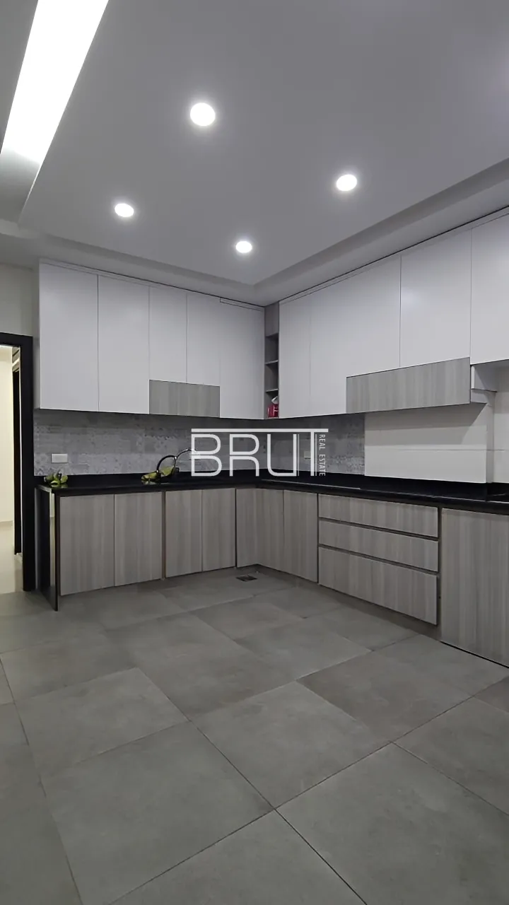 Apartment for Sale in Zouk Mosbeh