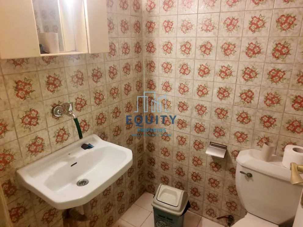 Office for sale in Sed Al Bawchrieh