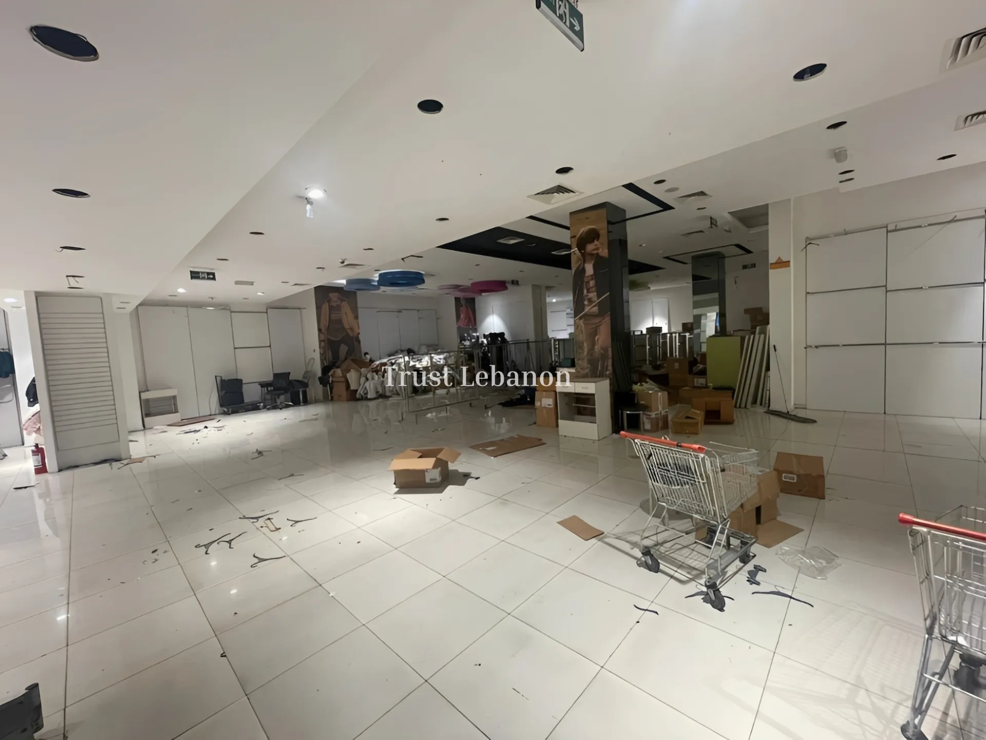 Showroom for rent in Hamra, Beirut, Lebanon