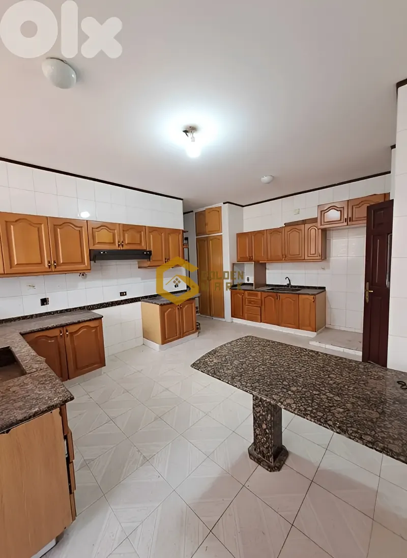 Apartment for Sale in Ramlet El Baida, Bayrut