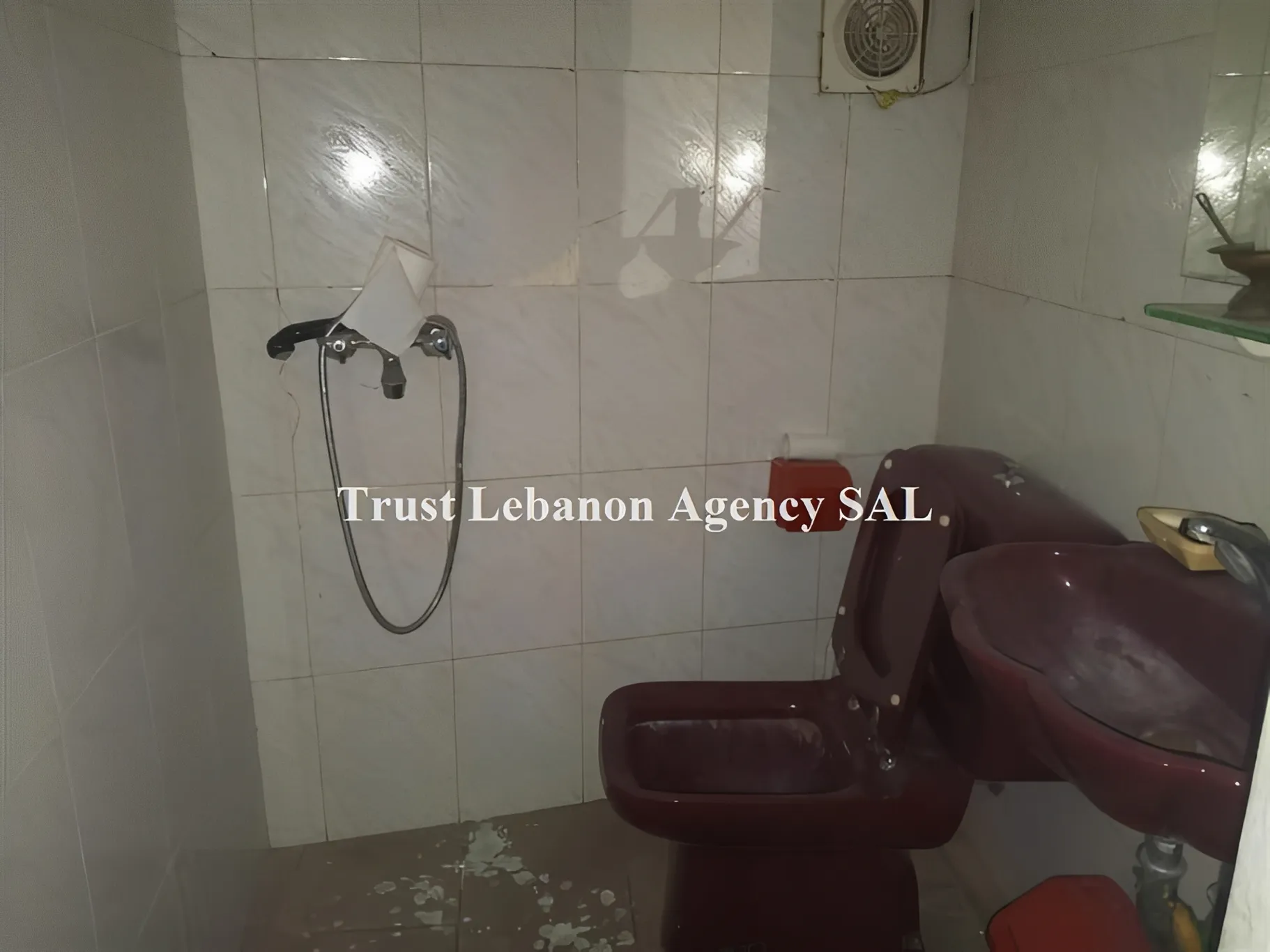Commercial Property For Rent in Achrafieh, Mar Michael