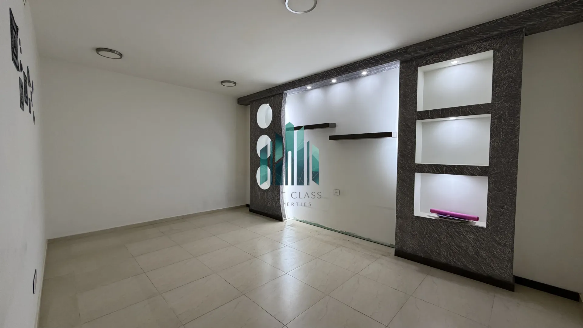 Apartment for Sale in Qornet El Hamra
