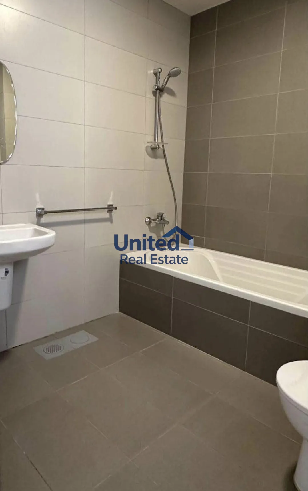 Apartment for sale in Ain el remmaneh, lebanon