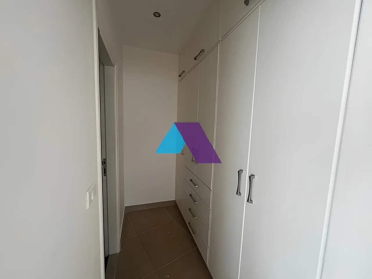 Apartment for Sale in Haret Sakher