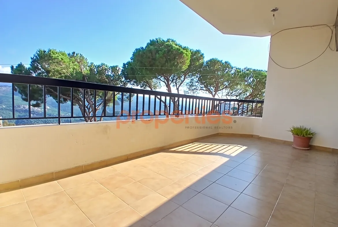Apartment for Sale in Mar Chaaya