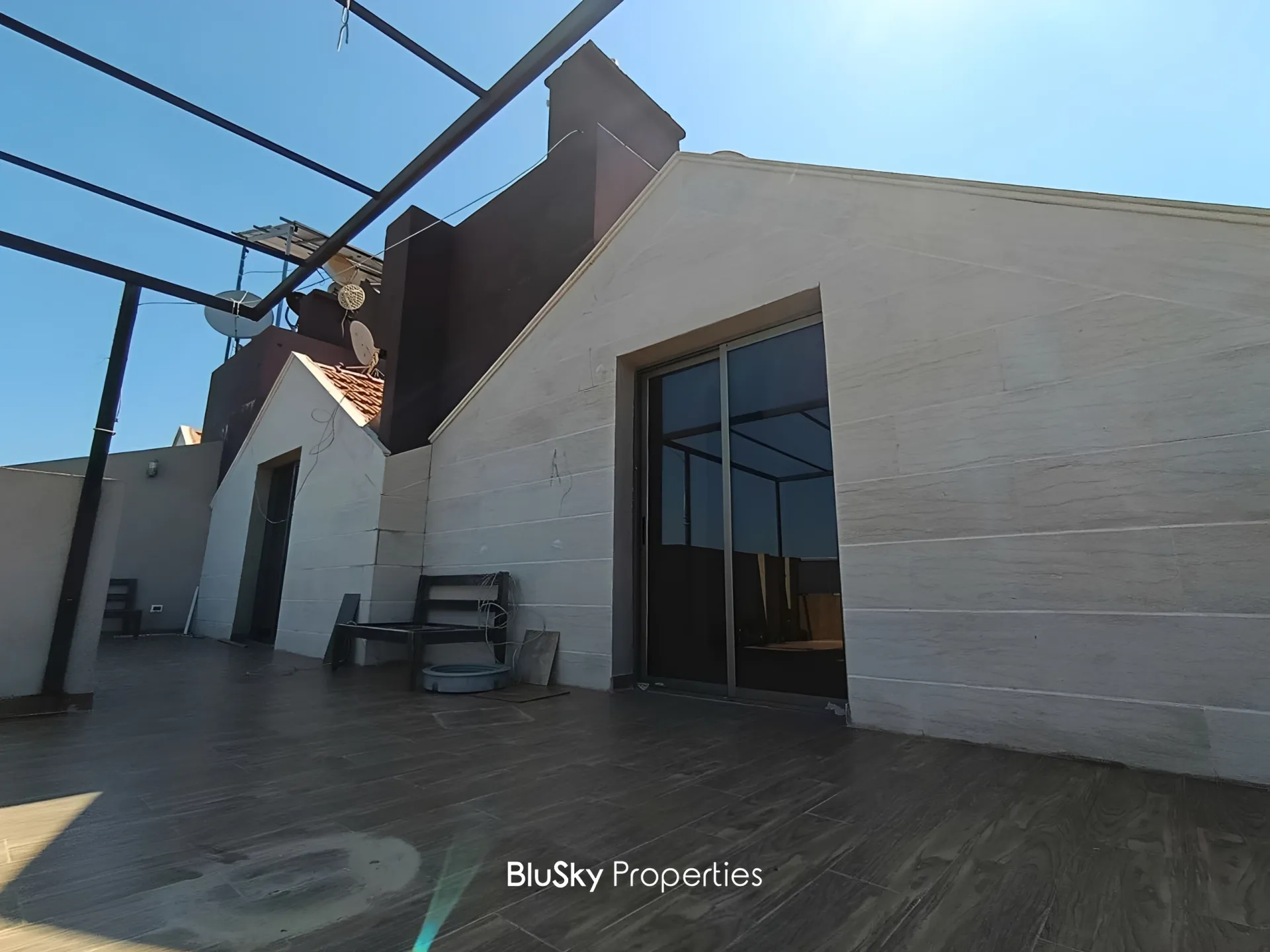Apartment for rent in Blat, lebanon - 1 bed, 3.0 bath