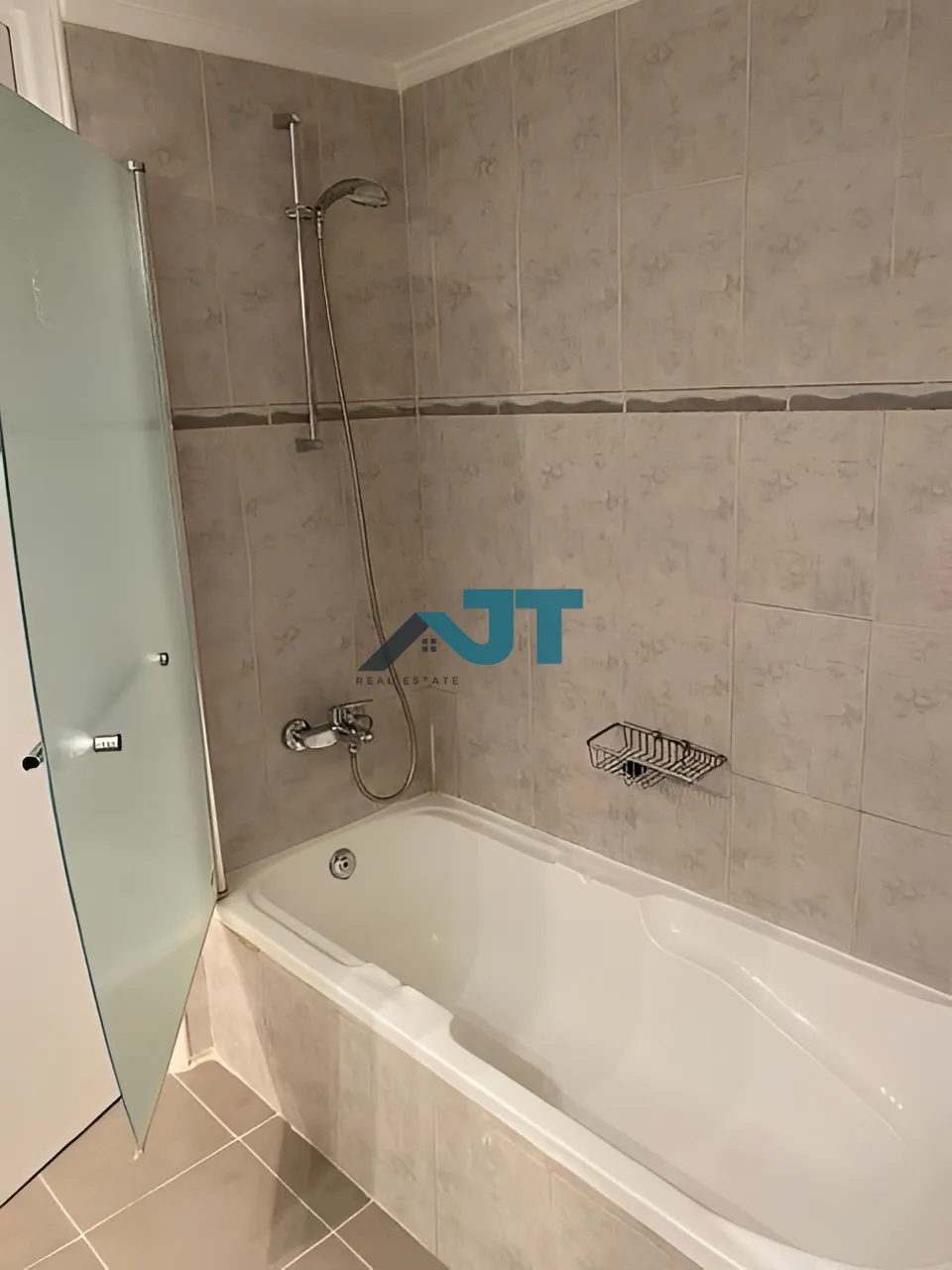 Apartment for sale in Abdul wahab el inglizi, beirut, lebanon
