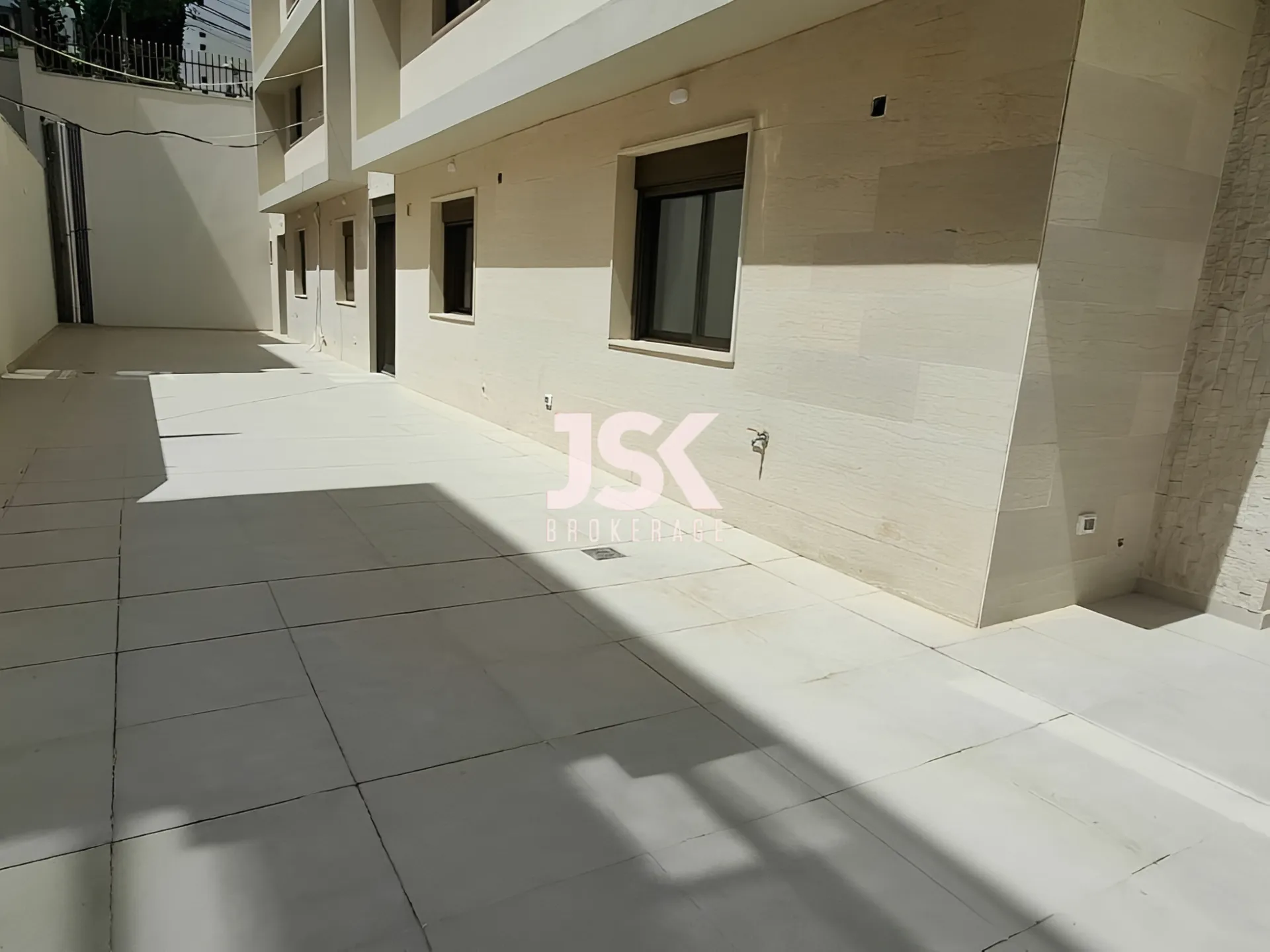 Apartment for Sale in Bsalim