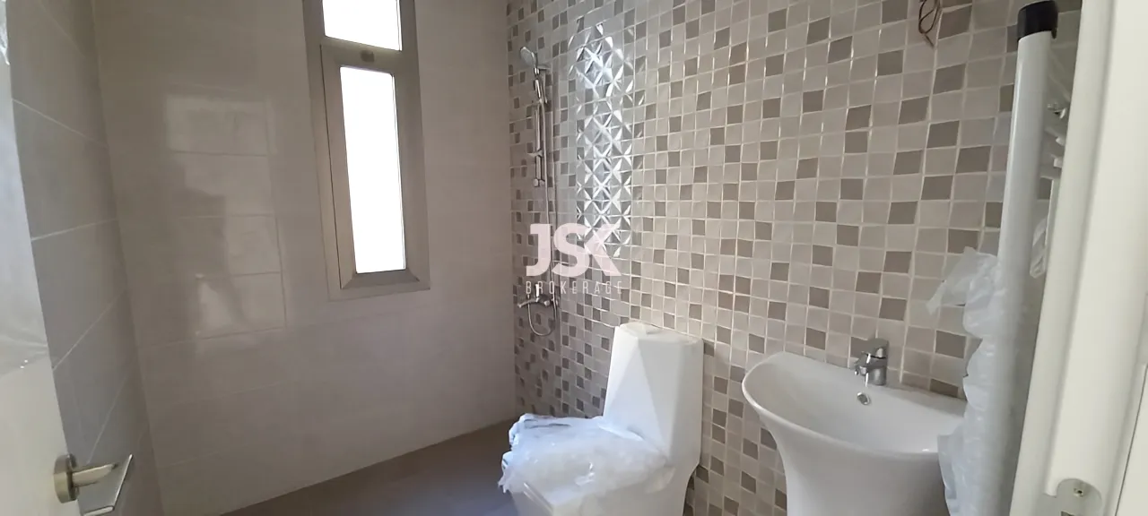 Apartment for Sale in Haret Sakher