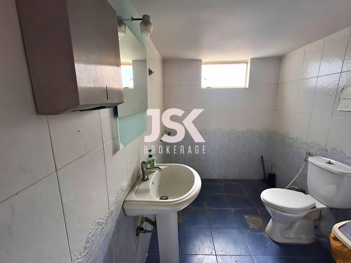Office for Rent in Caree d'or, Achrafieh, Beirut, Lebanon