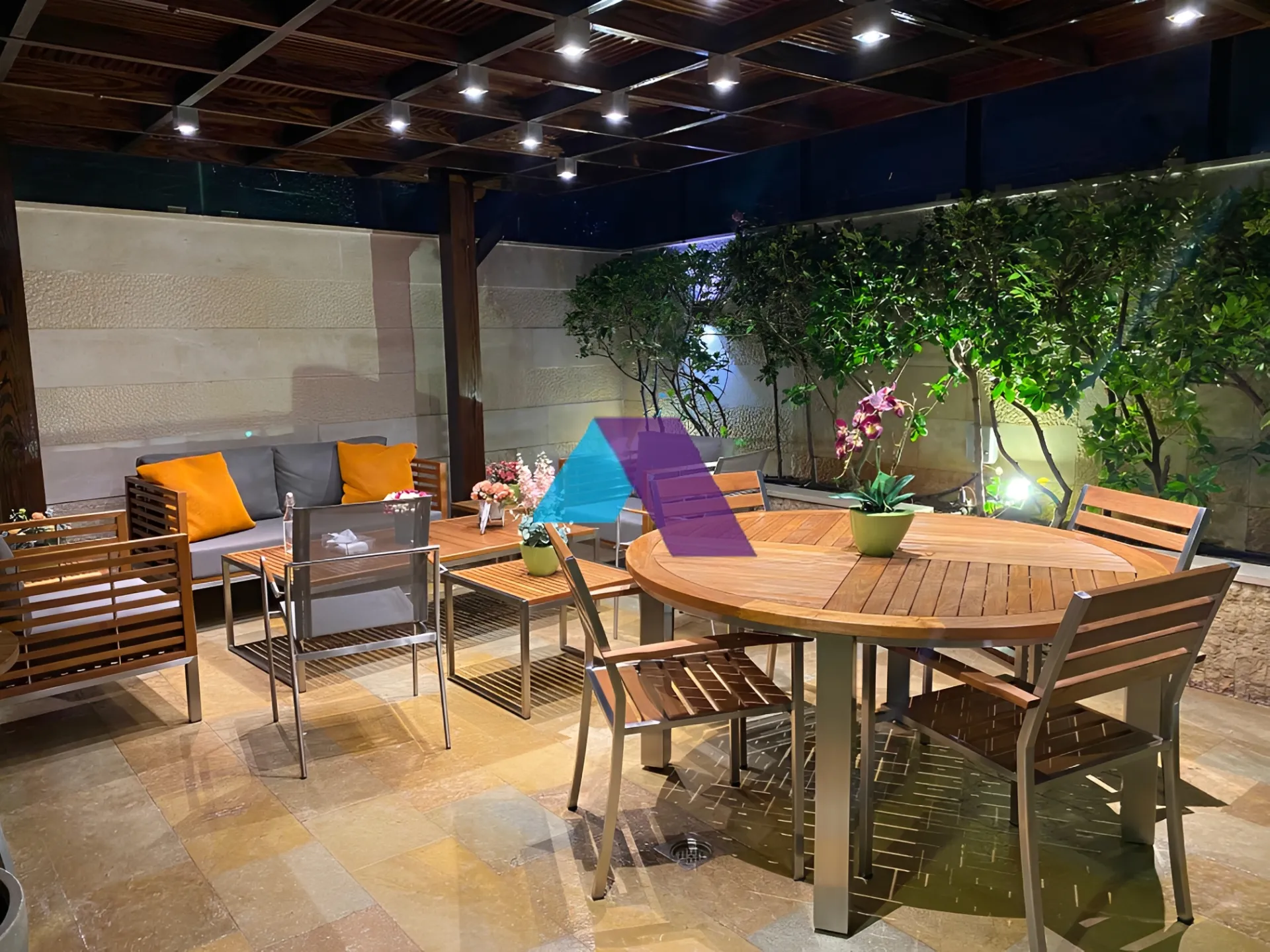 Apartment for Sale in Mar Takla - 4 bed, 4 bath