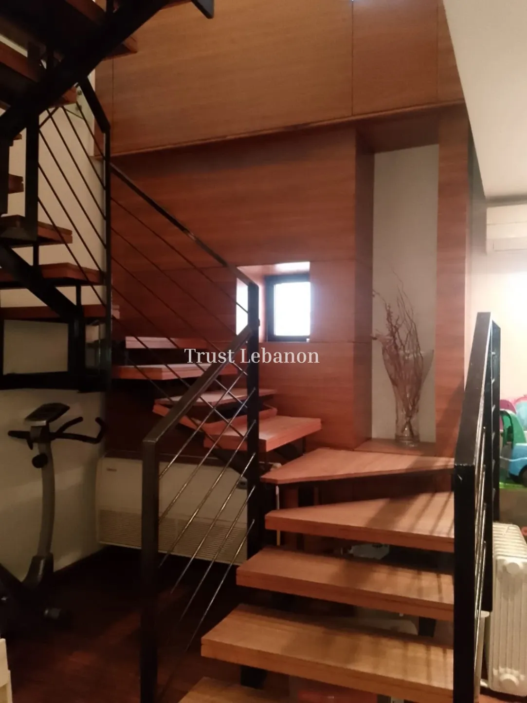 Office for rent in Sin El Fil, Lebanon