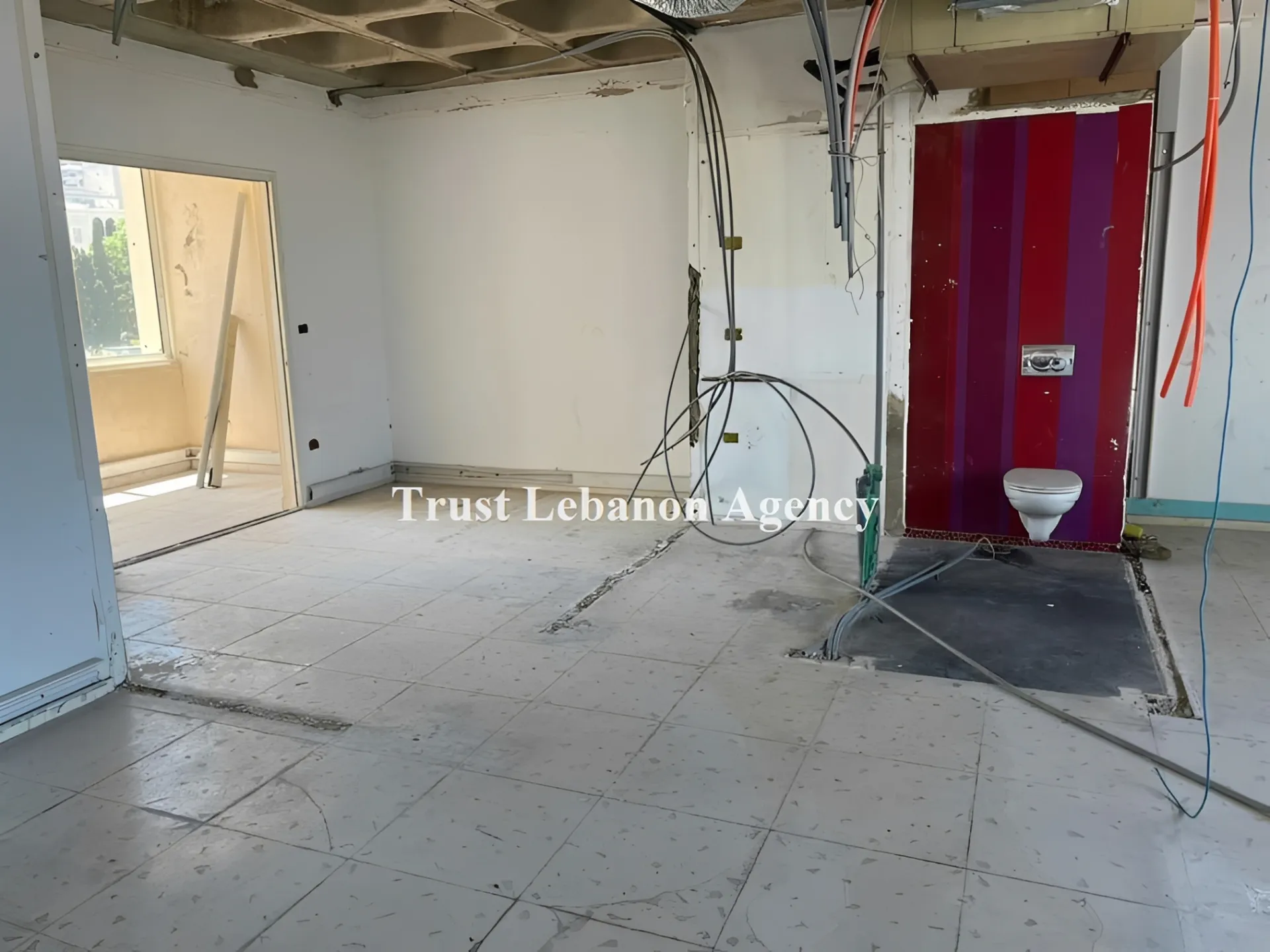 Office For Rent in Beirut, Gemayzeh