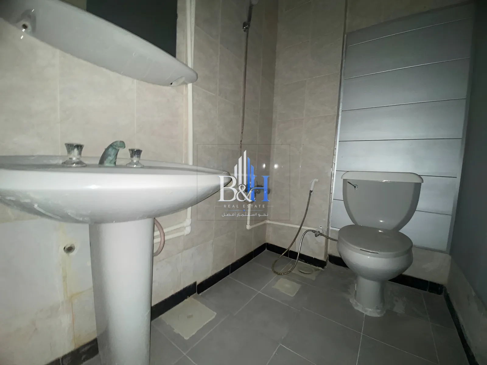 Apartment for sale in Dawhet aramoun, lebanon