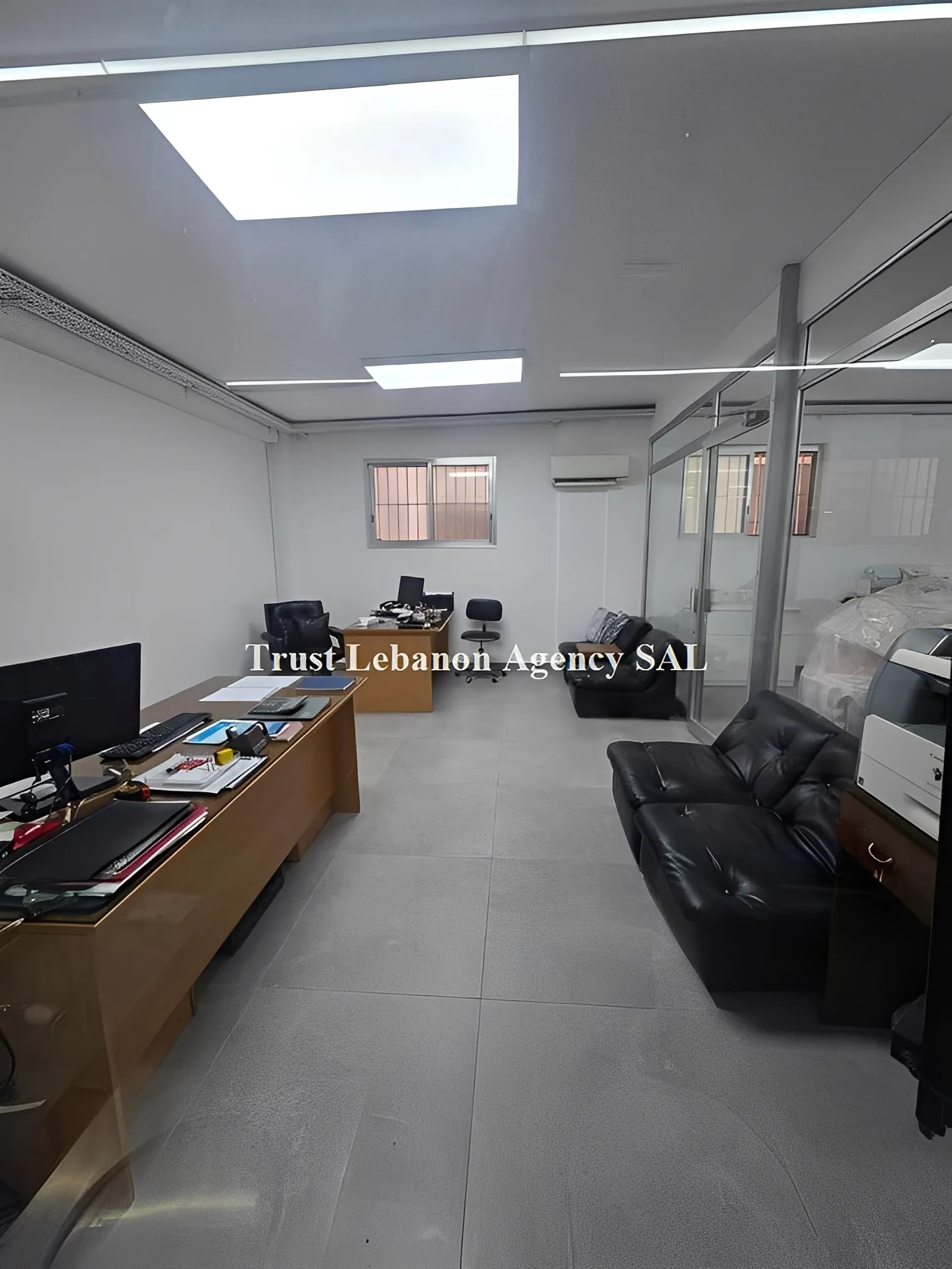 Shop for sale in Baabda, Hazmieh