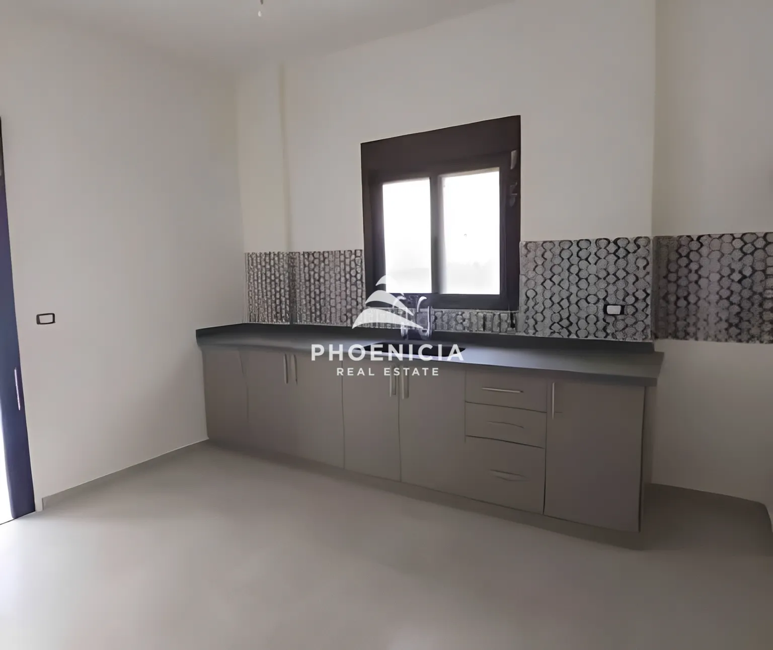 Apartment for sale in Blat