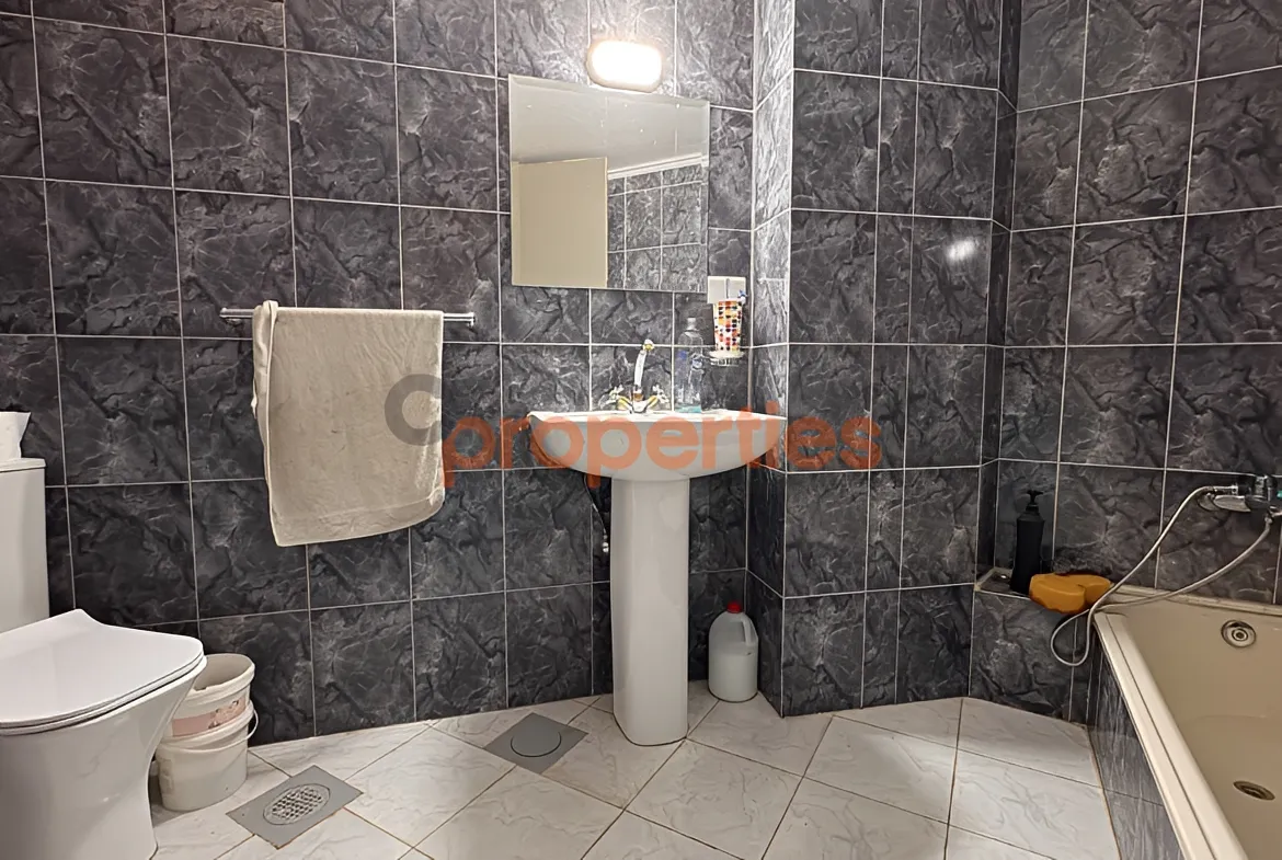 Apartment for Sale in Beit El Chaar