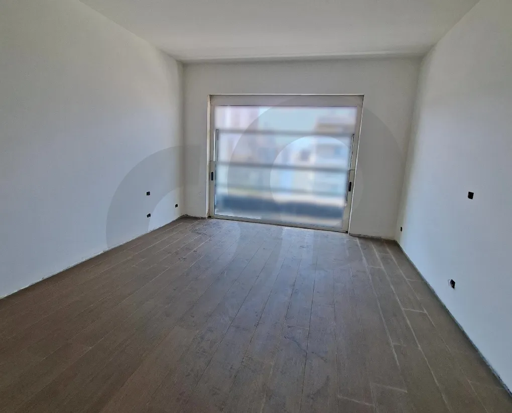 Apartment for Sale in Sanayeh