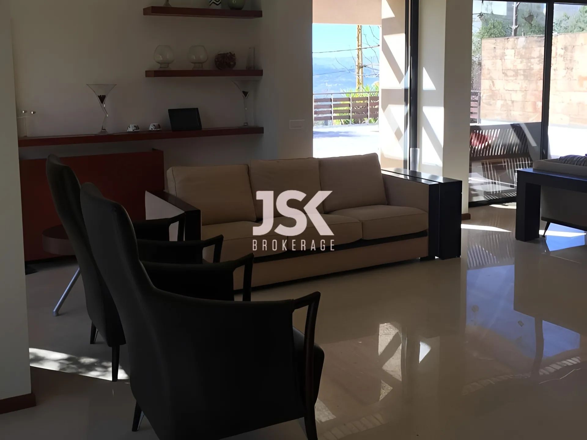 Villa for Rent in Baabdat