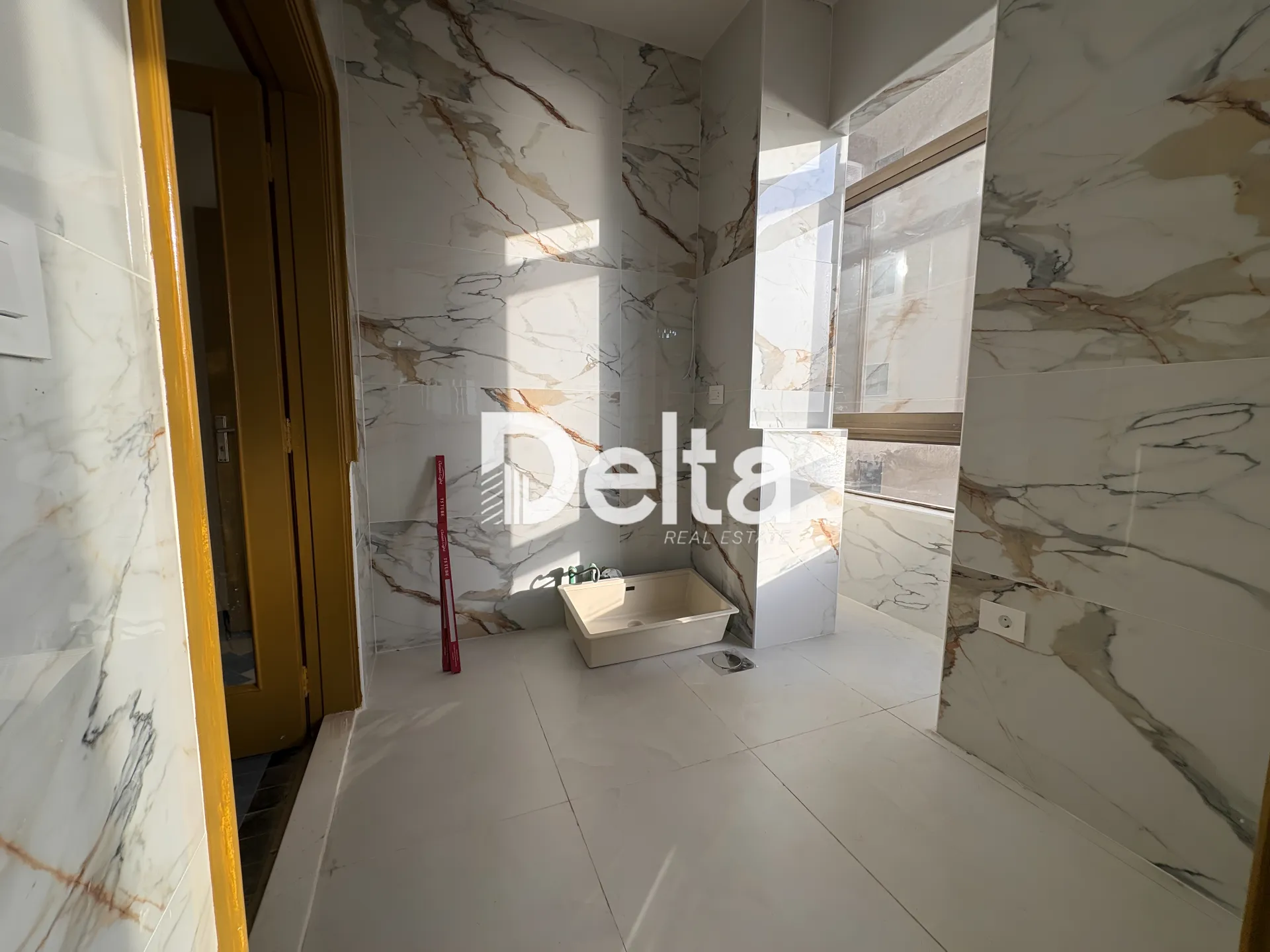Apartment for rent in Raoucheh